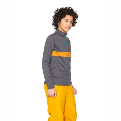 3811192_900_model_front-half_01