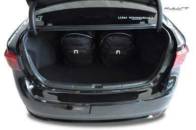 Tassenset Kjust Toyota Avensis Limousine 2009+  (4-delig)
