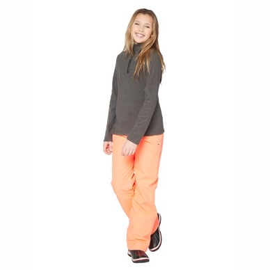 3910300_756_model_front-full_01