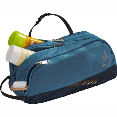 3930121-1353-Wash_Bag_Tour_III_azure-ink-D-06
