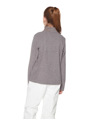 3996300_592_model_back-half_01