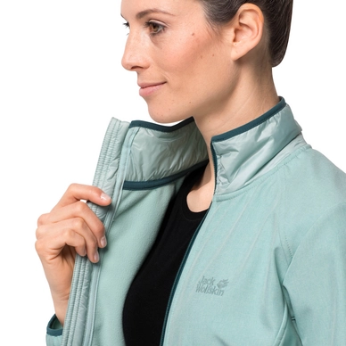 4---1306221-4108-3-sky-point-jacket-women-green_haze