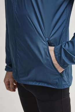 4---1907038_373000_Charge Jacket_C3