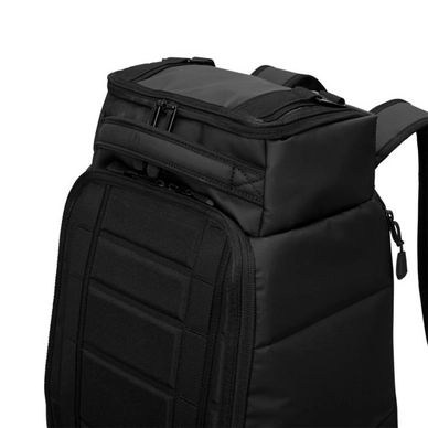 4---289_7da0d5c7cf-04_black_the_hugger30eva_04-full_x700