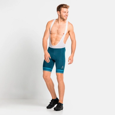 4---422052_20784_Model_Front_Crop