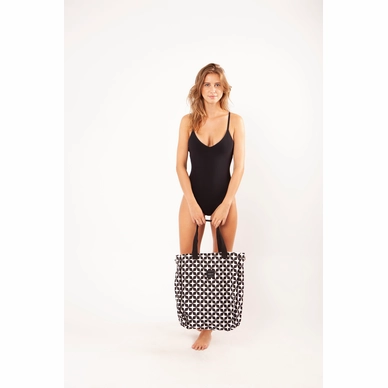 4---4763_Juno-Shopper_01_AM2