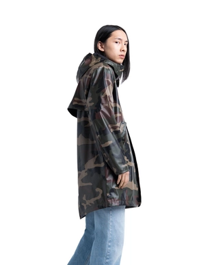 Jas Herschel Supply Co. Men's Rainwear Fishtail Parka Woodland Camo