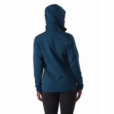4---Kyanite-AR-Hoody-Women-s-Timelapse-Back-View