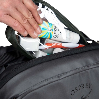4---Rolling Transporter Carry-On_Easy access liquids & valuables pocket