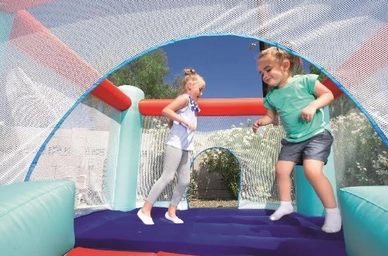 4---bestway_playcenter_spring_n_slide_in_gebruik