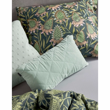 4---Fela_Duvet_cover_Sloe_Blue_100934_569_LR_D3_P