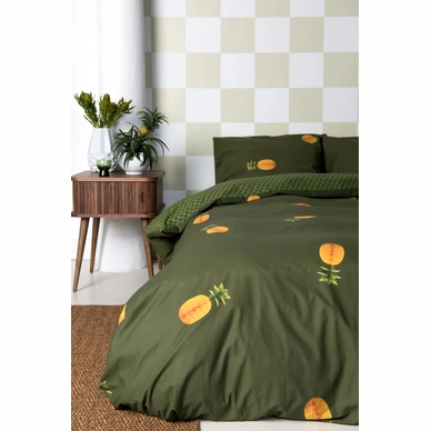 4---Pineapples_Ananas_2persoons_rgb-4131
