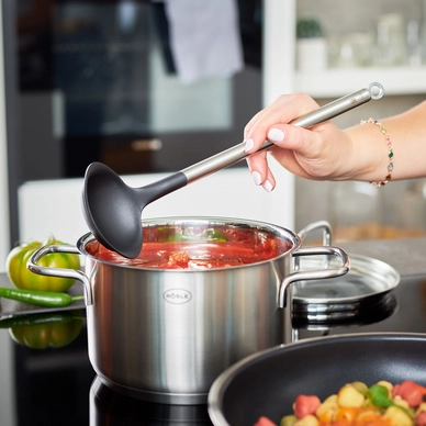 13698_02_Gourmet-set-Soße_Basic_Line_6c1a7a196ad94a1a8b2dd39deda3f82f