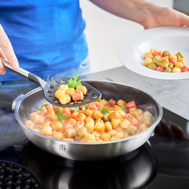 13699_04_Gourmet_Set_Pasta_Basic_Line_7294ce8dca6e443d9b2543e31f35b501