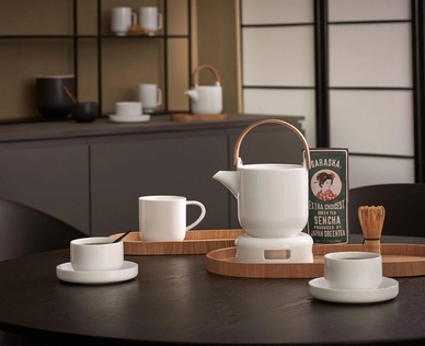 White-tea-Tischszene-web_720x