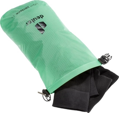 2---3940021-2035-LightDrypack1_spearmint-D-01