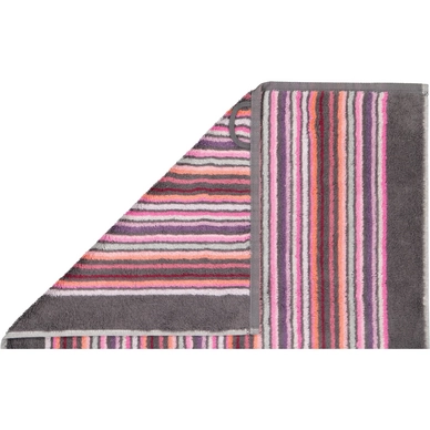 5---4_ca-2020-17_zoomhto_2000x2000_b2ea815edea737b2eccae8cc61e6ac44
