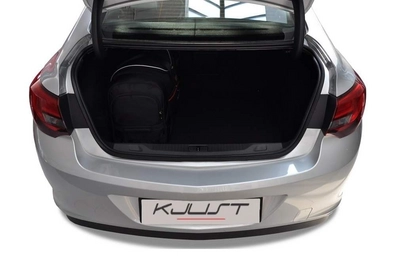 Tassenset Kjust Opel Astra Limousine 2009+  (5-delig) Variant I