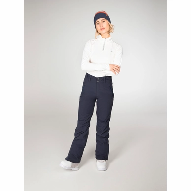 4611302_905_model_front-full_01