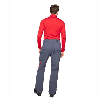 4710292_900_model_back-full_02
