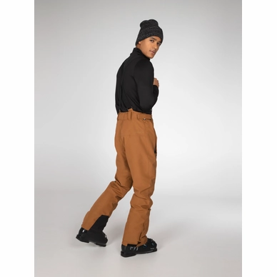 4791900_568_model_back-full_02