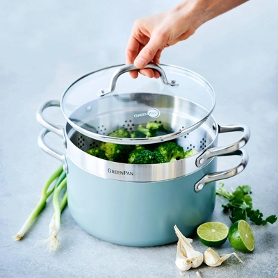 5---AY_Cvd-Casserole-with-lid-24cm-_-5-7L---SS-colander-24cm_Lifestyle-a_c4aa9f32-2d7c-47df-bf75-e65e19658e2d