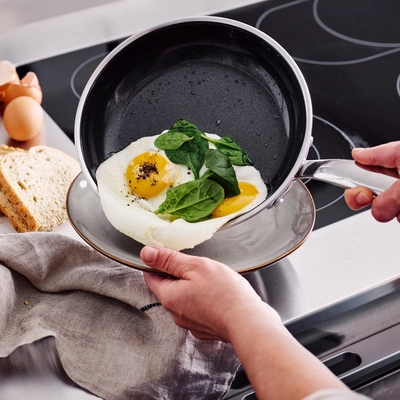 5---ProductImages-Premiere-6-PRIER-FryP-NonStick
