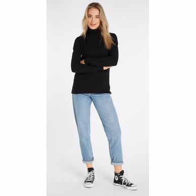 5---3610622_290_model_front-full_02_web