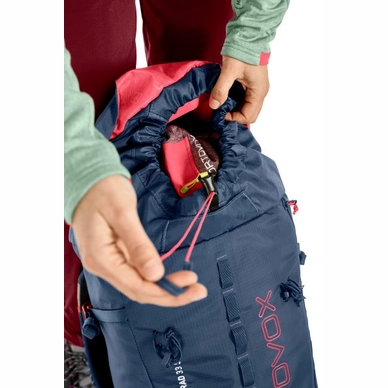 5---CLIMBING-TRAD-33-S-48850-045c5bf647d1f57_400x600