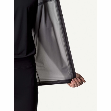 5---Ms-The-Orange-Jacket_True-Black_810006_900_DET_1120_low_c