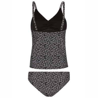 5---Protest-Amira-True-Black-4