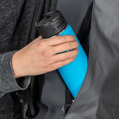 5---Transporter_Zip_Easy access external pockets