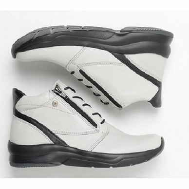 5---wolky-hoge-veterschoenen-05891-glacier-24104-winterwit-leer-top
