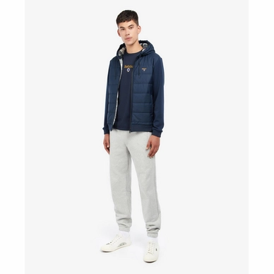 5---MQS0042NY51_SS23_getthelook_model_2