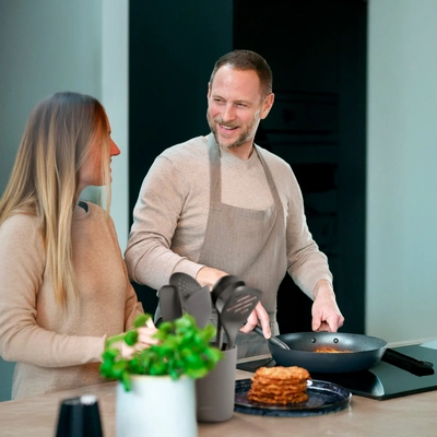 5---zyliss_utensils_lifestyle1_HR-_9_b2b62161-0722-4d8c-bd5e-78f1fd5bdfbe