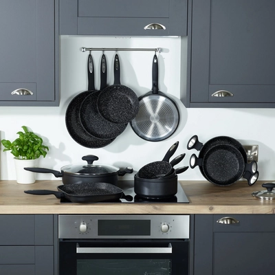 5---Ultimate_Range_Shot_2_Banner_and_Square_Lifestyle_1_823b6744-9338-40d3-ac98-cbecc111e569