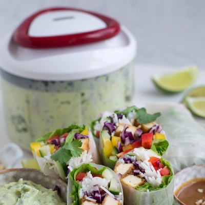 4---Rainbow_rice_rolls-7_LR_1_f134efa4-8595-46fd-8853-ecedd6586b5e