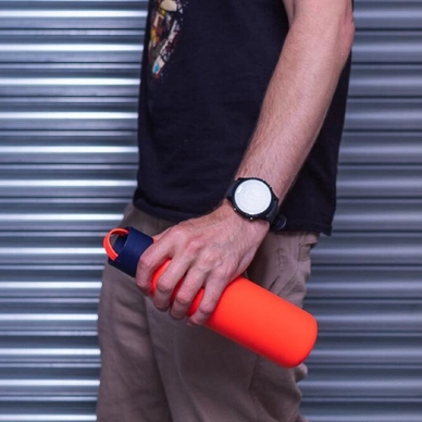 5---7446_Skittle_Active_Bottle_CoralIndigo_500ml_Lifestyle_LoRes-e1679484413666