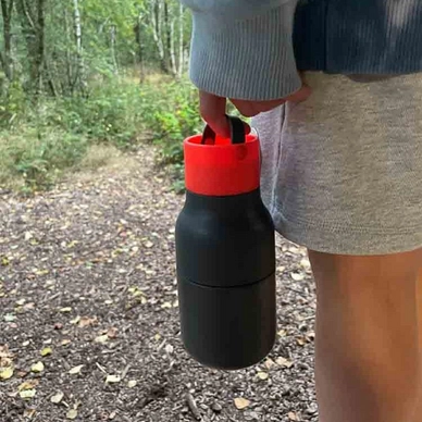 4---7449-Skittle-Active-Bottle-Grey-Coral-250ml-Lifestyle-LoRes-e1679485507888