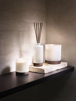 3---de-witte-lietaer-home-fragrances-geurkaars-belle-e (23)