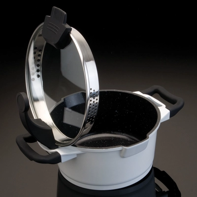 3---0004921_kookpot-met-deksel-wit-16-cm