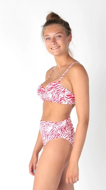 5693_galia-high-waist-briefs_26_ams1