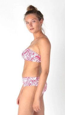 5693_galia-high-waist-briefs_26_ams2