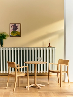 Pastis Armchair wb lacquered oak_Pastis Table dia70xH74 wb lacquered plywood oak base and tabletop_Barro Candleholder natural