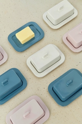 Barro Butter Dish family 01