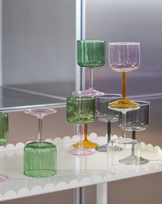 Tint Wine Glass family 02