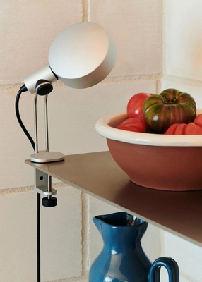 Cupola Clip Lamp clear anodised_Barro Salad Bowl L off white_Barro Jug dark blue