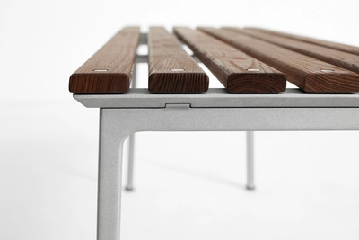 4---AE465-E227_Traverse Bench heat treated oiled ash_detail 03