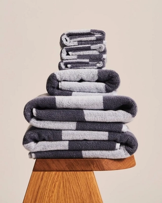 hay-check-bath-towel-steel-blue-73391_1920x1920