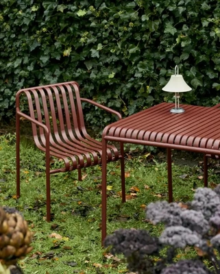 10---hay-palissade-dining-armchair-53272_800x800